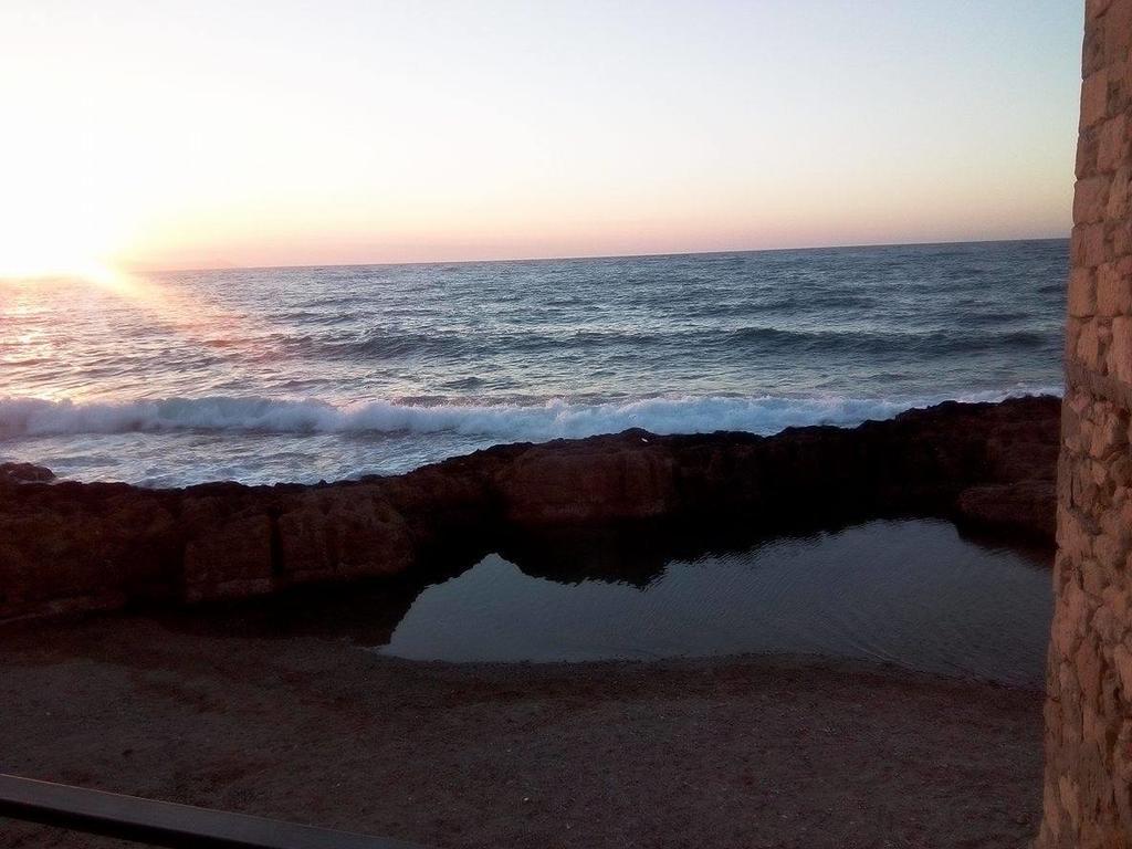 מלון חאניה Ocean Waves מראה חיצוני תמונה