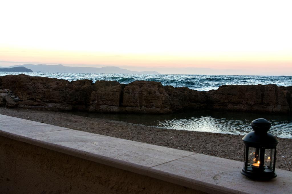 מלון חאניה Ocean Waves מראה חיצוני תמונה