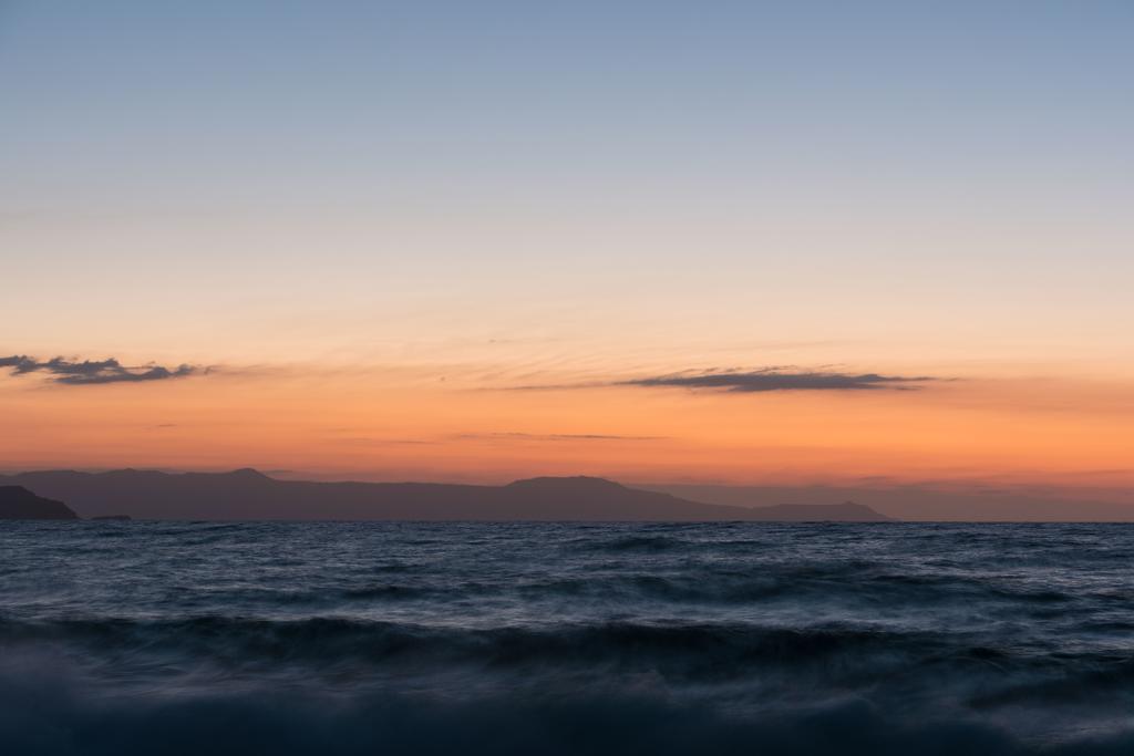 מלון חאניה Ocean Waves מראה חיצוני תמונה